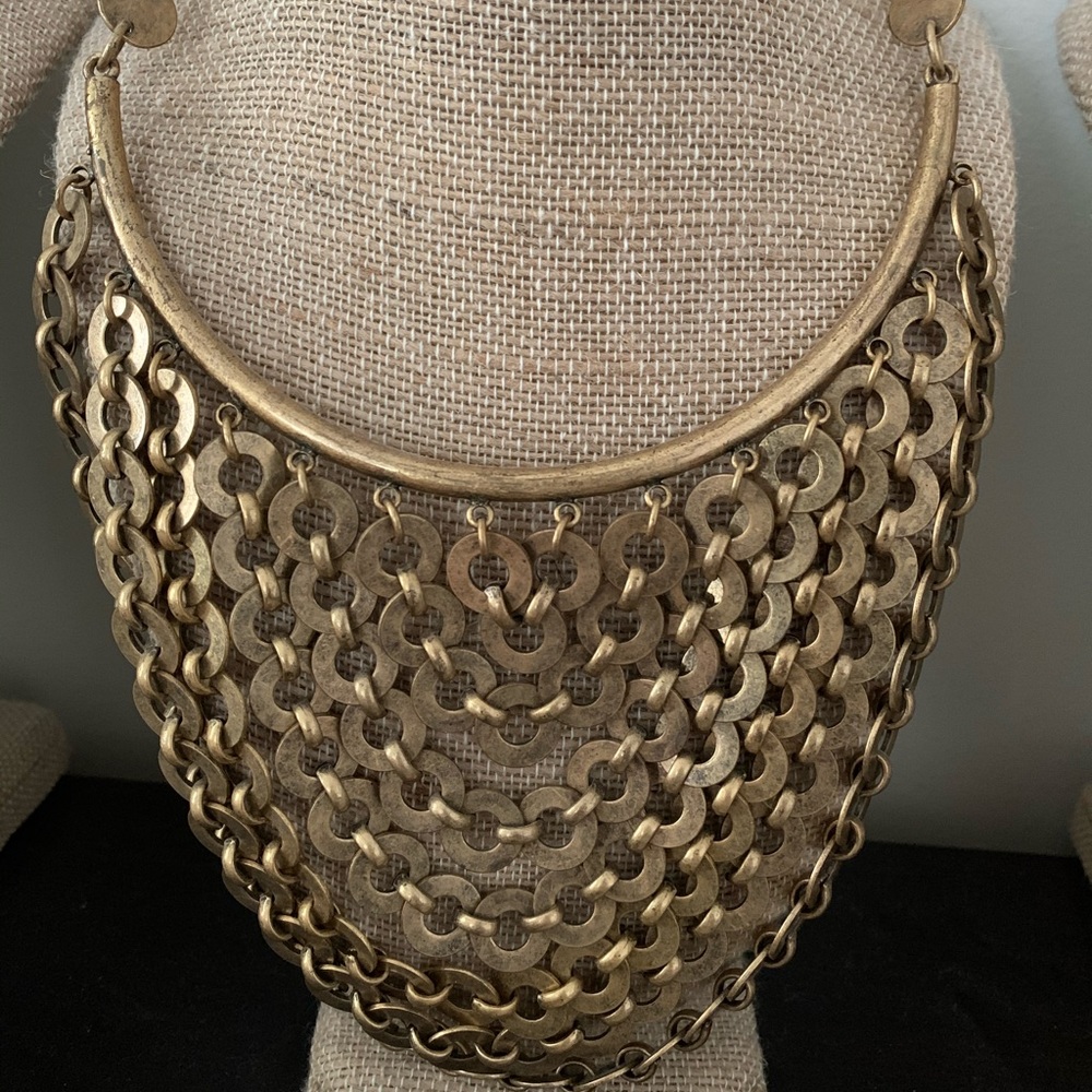 Stella & Dot Sierra Statement Necklace